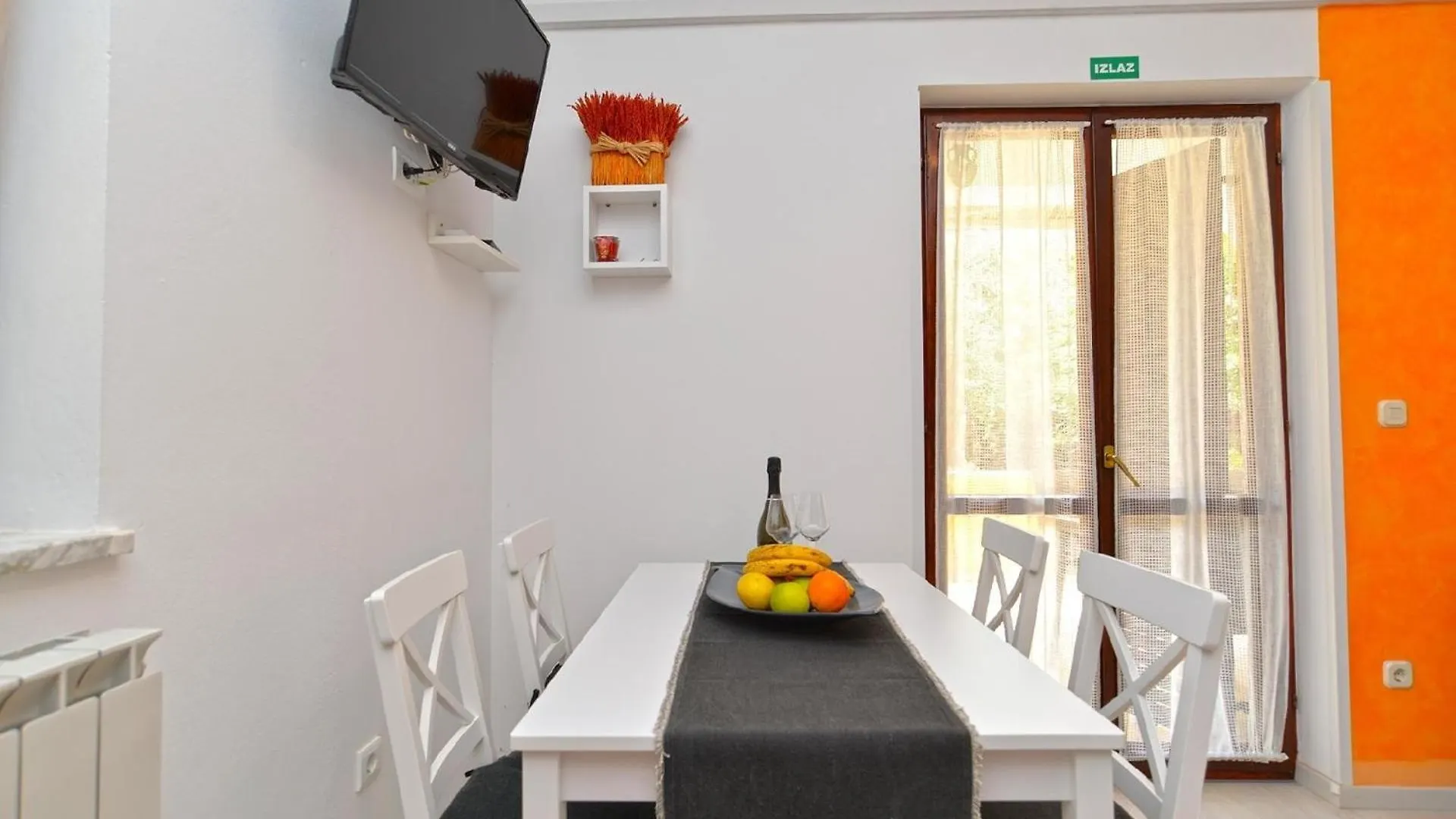 Ferienwohnung Fuer 4 Personen Ca 60 Qm In Fazana, Istrien Istrische Riviera Fazana